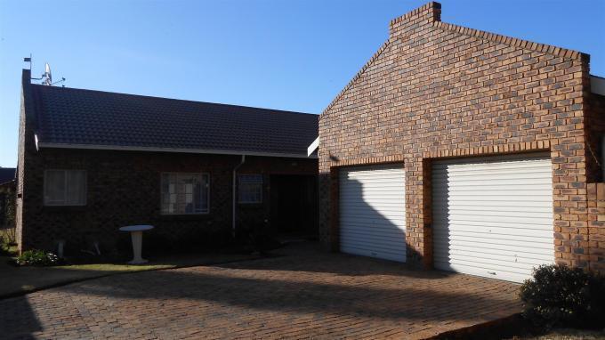 3 Bedroom Duet for Sale For Sale in Kempton Park - Private Sale - MR132634