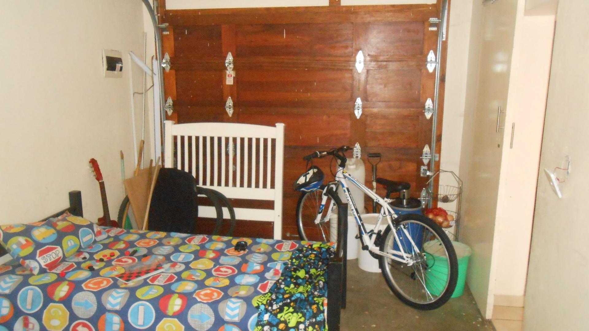 Rooms - 34 square meters of property in Bronkhorstspruit