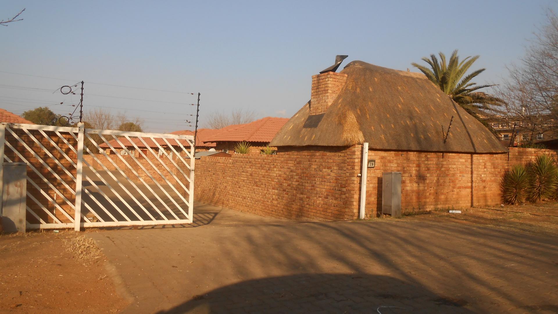 Front View of property in Bronkhorstspruit