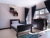 Bed Room 1 - 16 square meters of property in Silver Lakes Golf Estate