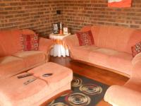 Lounges - 37 square meters of property in Emalahleni (Witbank) 
