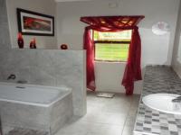Bathroom 1 - 8 square meters of property in Riviersonderend