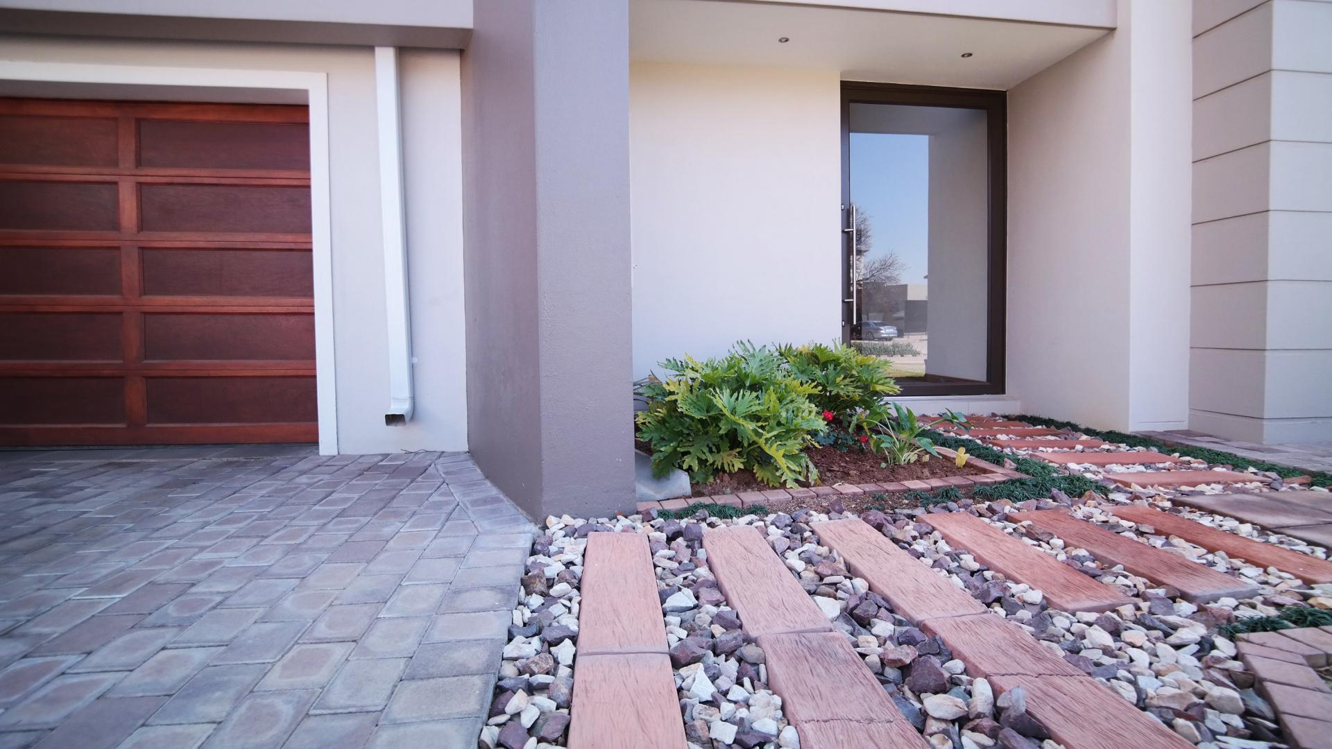 Front View of property in Silverwoods Country Estate