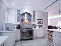 Kitchen - 15 square meters of property in Silverwoods Country Estate