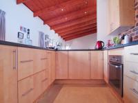 Kitchen - 17 square meters of property in The Meadows Estate