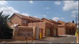 Front View of property in Vorna Valley