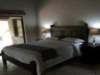 Main Bedroom - 26 square meters of property in Marloth Park