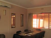 Dining Room - 11 square meters of property in Vaalpark