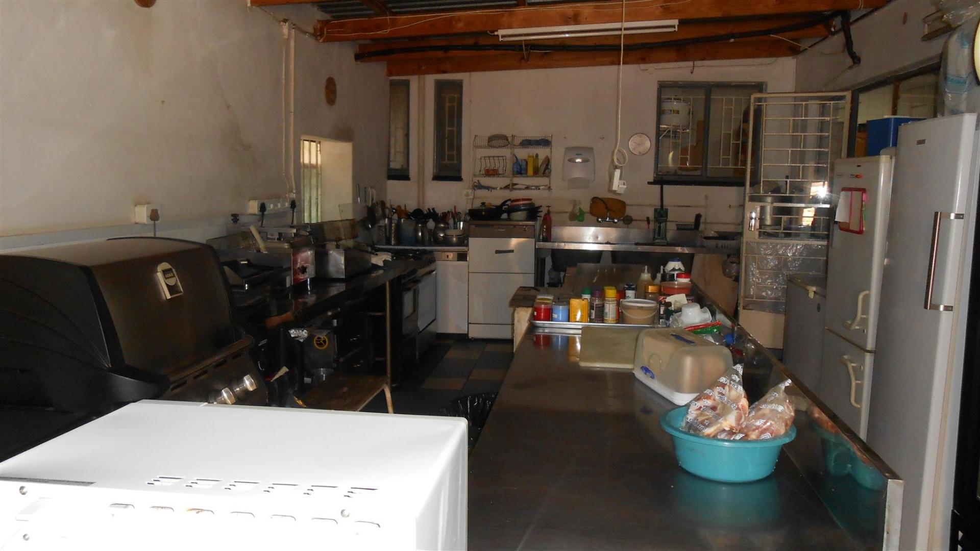 Kitchen - 16 square meters of property in Mokopane (Potgietersrust)