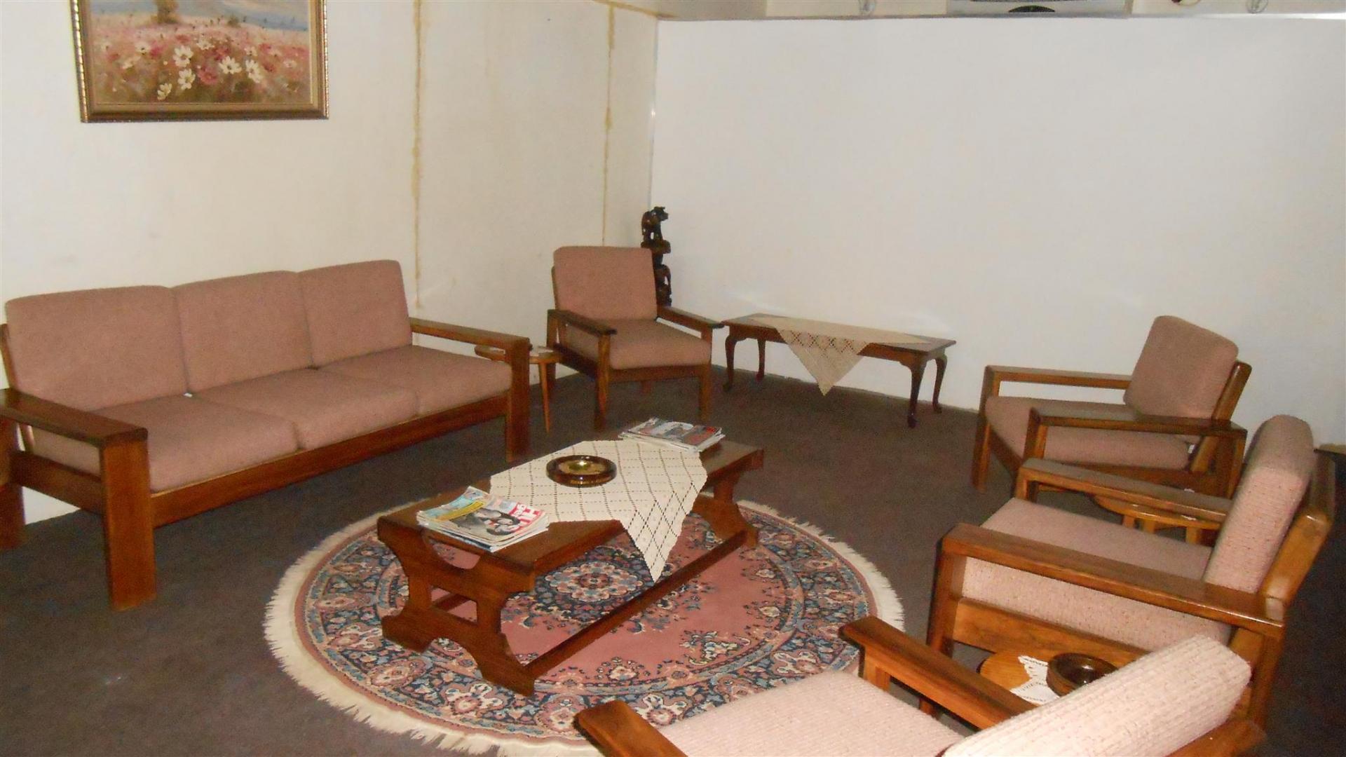 Lounges of property in Mokopane (Potgietersrust)