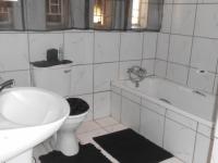 Bathroom 3+ - 16 square meters of property in Mokopane (Potgietersrust)