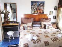 Bed Room 3 - 12 square meters of property in Queensburgh