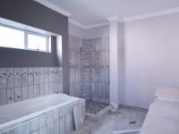 Main Bathroom - 12 square meters of property in Willow Acres Estate