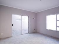 Bed Room 1 - 16 square meters of property in Willow Acres Estate