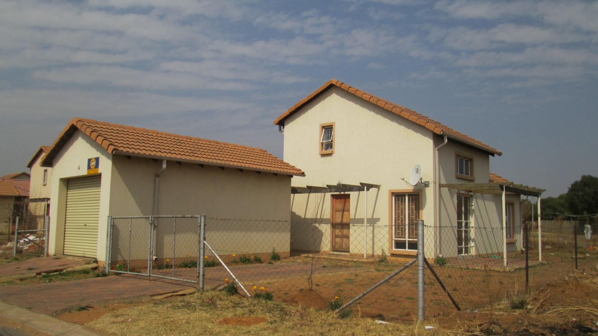 Front View of property in Vanderbijlpark