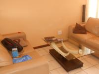 Lounges - 18 square meters of property in Emalahleni (Witbank) 