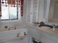 Main Bathroom - 9 square meters of property in Vermont