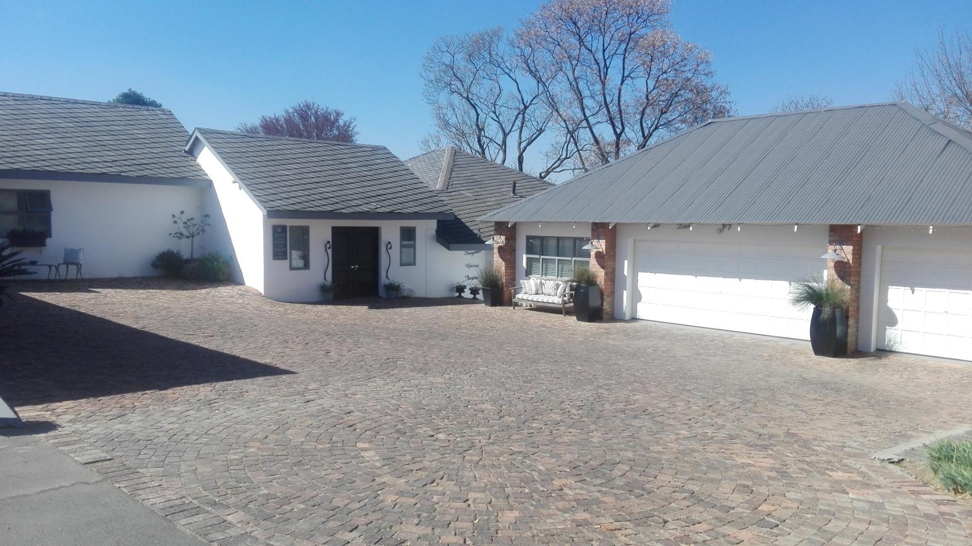 Front View of property in Rivonia