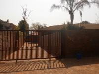 3 Bedroom 2 Bathroom House for Sale for sale in Garsfontein