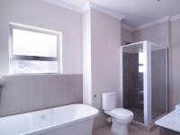 Bathroom 2 - 10 square meters of property in Willow Acres Estate