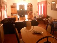 Lounges - 19 square meters of property in Rayton