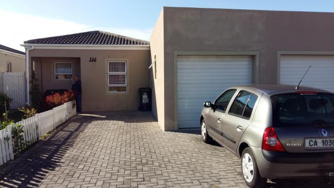 3 Bedroom Cluster for Sale For Sale in Muizenberg   - Home Sell - MR133587