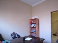 Staff Room - 29 square meters of property in Willow Acres Estate