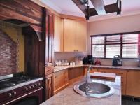 Kitchen - 26 square meters of property in Willow Acres Estate