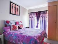 Bed Room 1 - 18 square meters of property in Willow Acres Estate