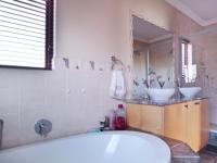 Main Bathroom - 18 square meters of property in Willow Acres Estate