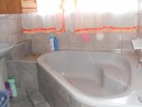 Bathroom 1 - 3 square meters of property in Pretoria Gardens