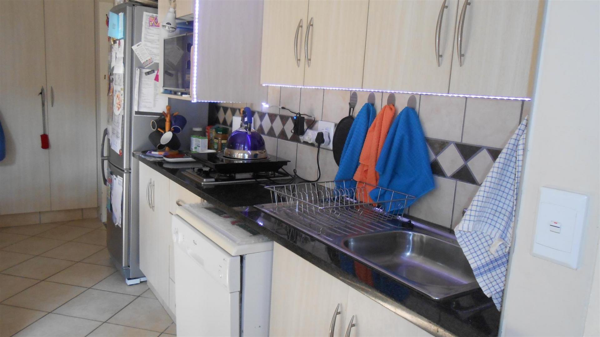 Kitchen - 17 square meters of property in Mookgopong (Naboomspruit)