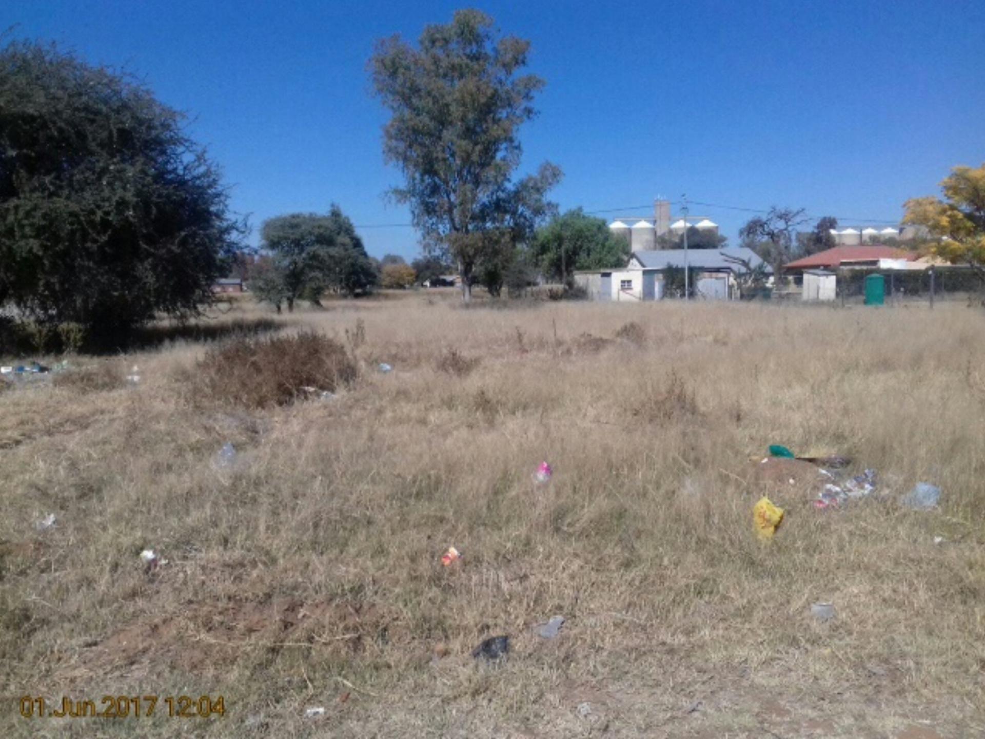 Front View of property in Wolmaransstad