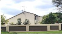 Front View of property in Paulshof