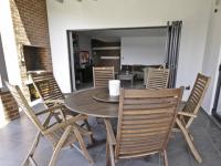 Patio - 23 square meters of property in Willow Acres Estate