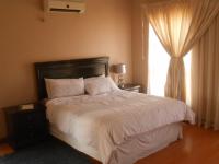 Main Bedroom - 38 square meters of property in Midrand