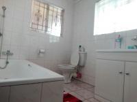Main Bathroom - 9 square meters of property in Eldorado Estate