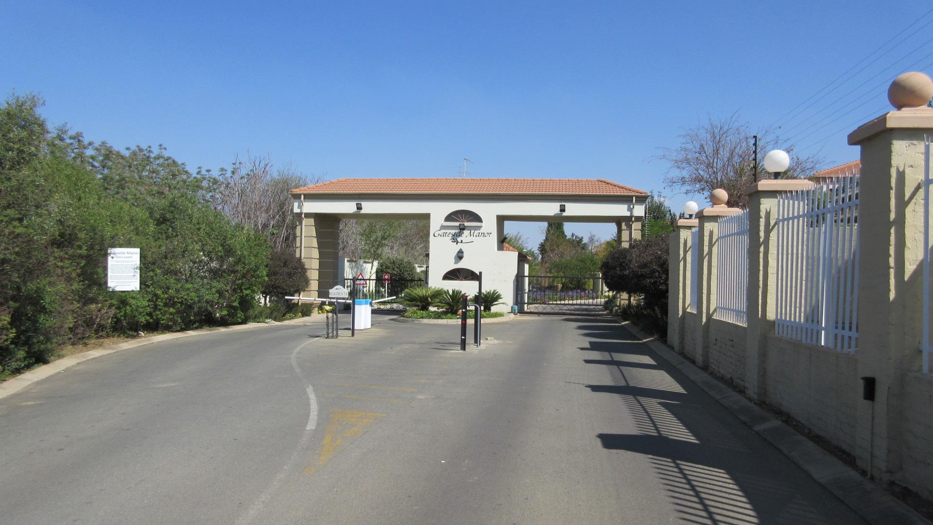 Front View of property in Broadacres