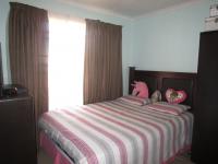 Bed Room 1 - 8 square meters of property in Lenasia South