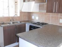 Kitchen - 10 square meters of property in Mooikloof Ridge