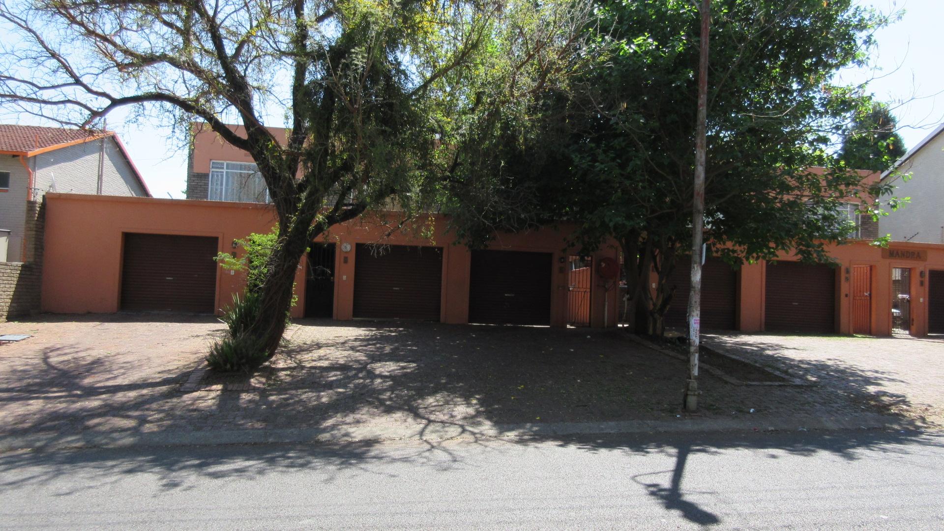 Front View of property in Windsor