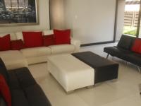 Lounges - 19 square meters of property in Pecanwood Estate