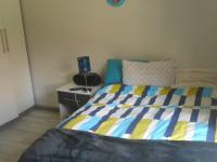 Bed Room 2 - 18 square meters of property in Pecanwood Estate