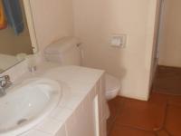 Bathroom 2 - 8 square meters of property in Pecanwood Estate