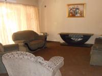 Lounges - 29 square meters of property in Emalahleni (Witbank) 