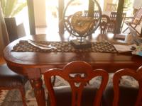 Dining Room of property in Heuwelsig Estate