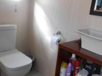Main Bathroom - 3 square meters of property in Rayton