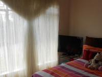 Bed Room 2 - 13 square meters of property in Birchleigh North