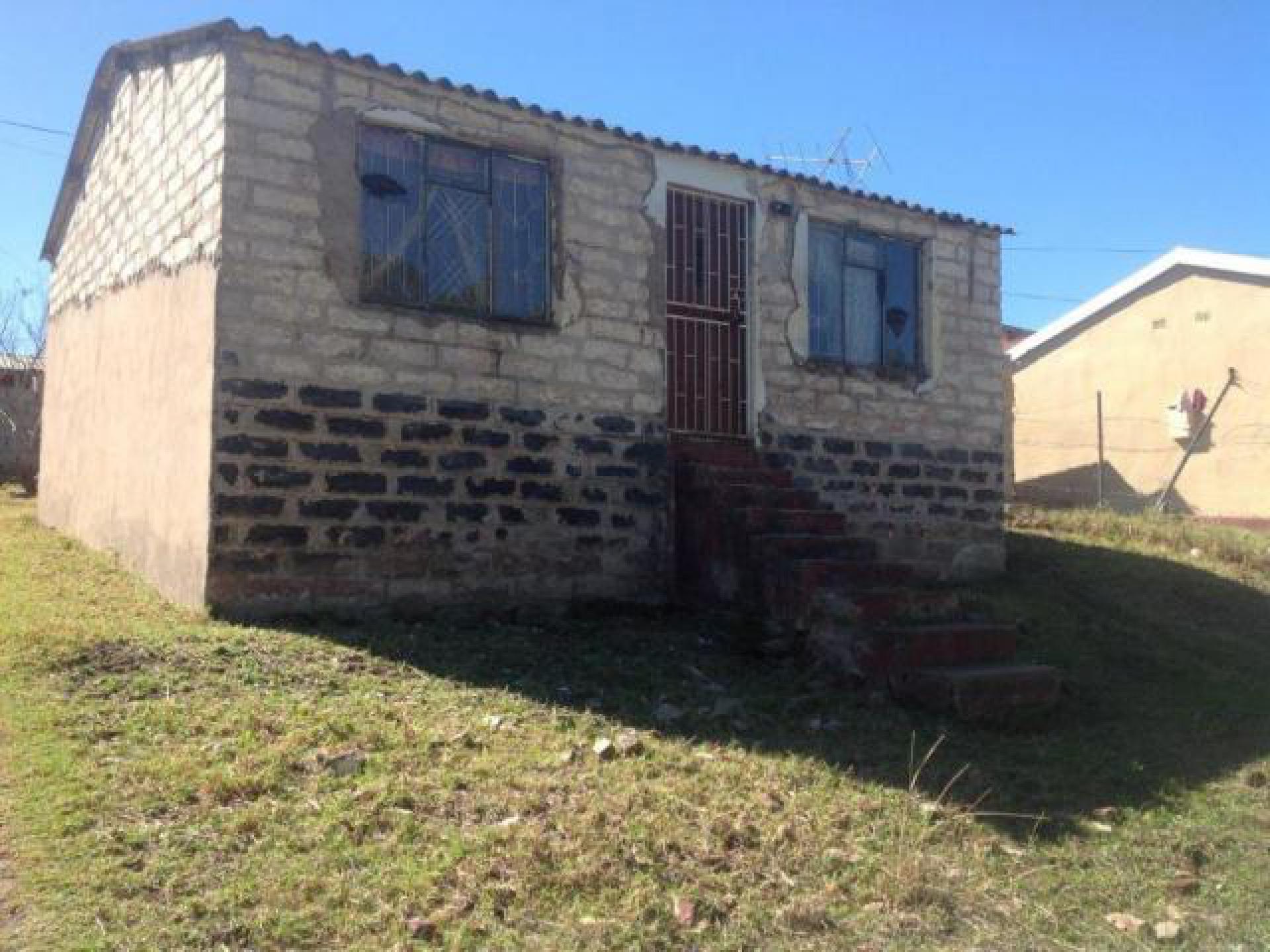 Front View of property in Zwelitsha