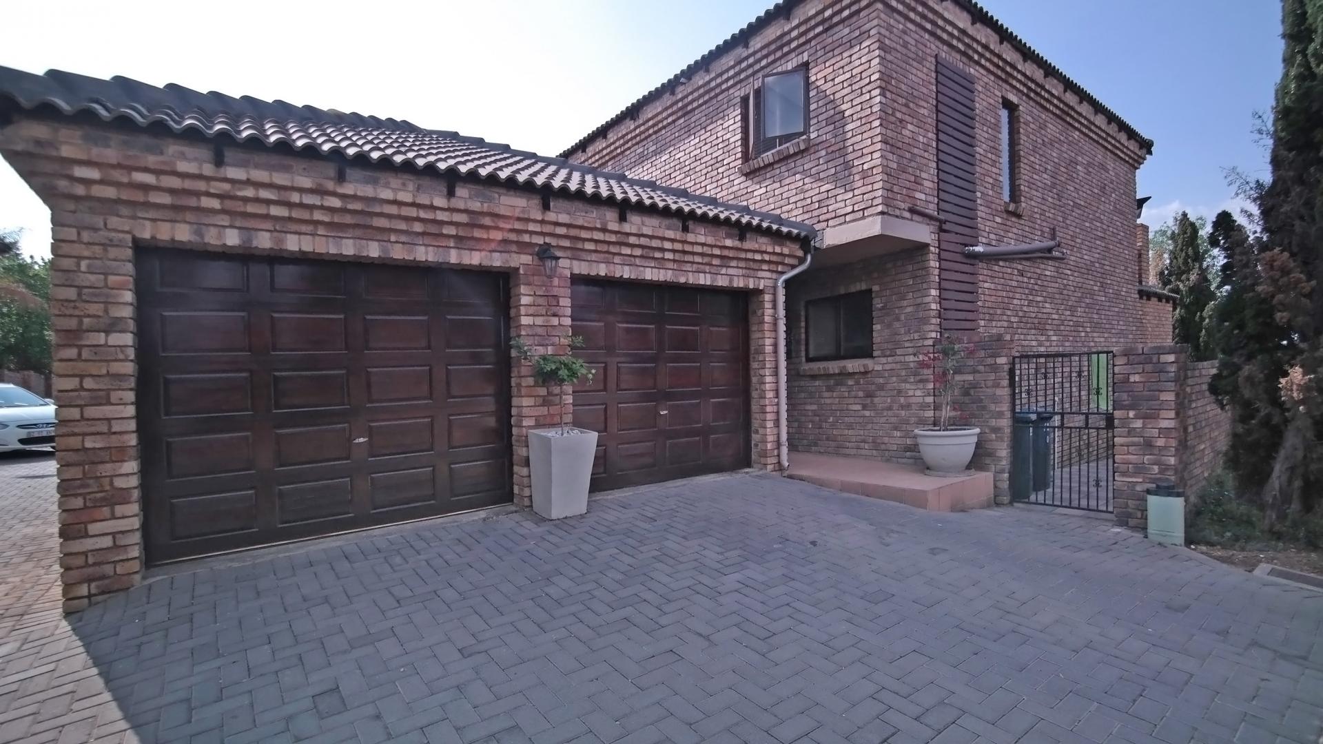 Front View of property in Six Fountains Estate